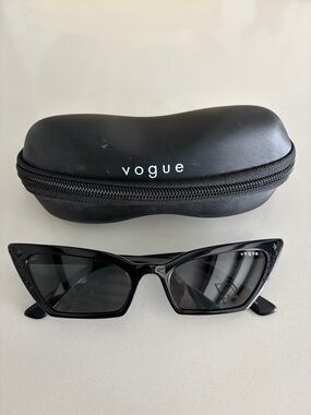 Vogue Eyewear Women's Black Cat-Eye Sunglasses
